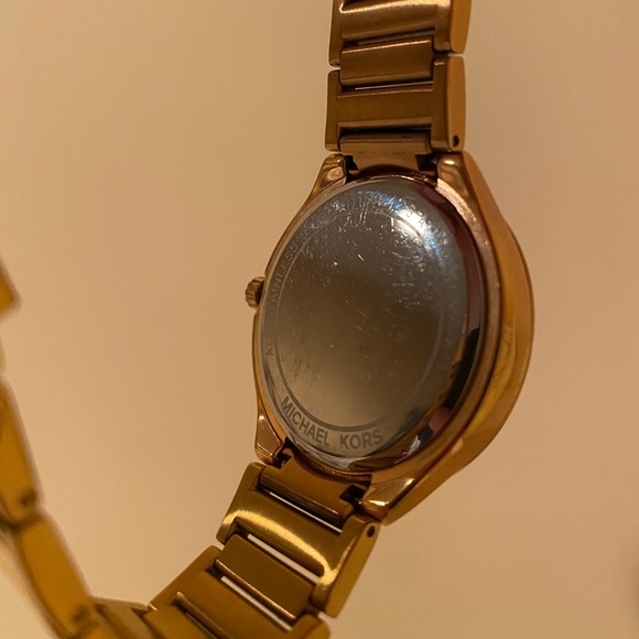 Michael Kors Gold Tone Watch - Picture 3 of 4